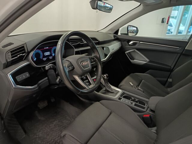 AUDI Q3 2022 Progress 35 TDI 110kW quattro S tronic
