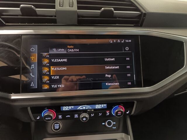 AUDI Q3 2022 Progress 35 TDI 110kW quattro S tronic