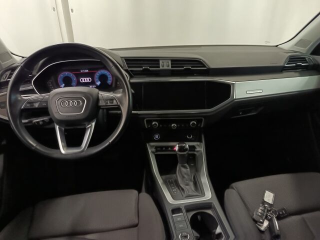 AUDI Q3 2022 Progress 35 TDI 110kW quattro S tronic