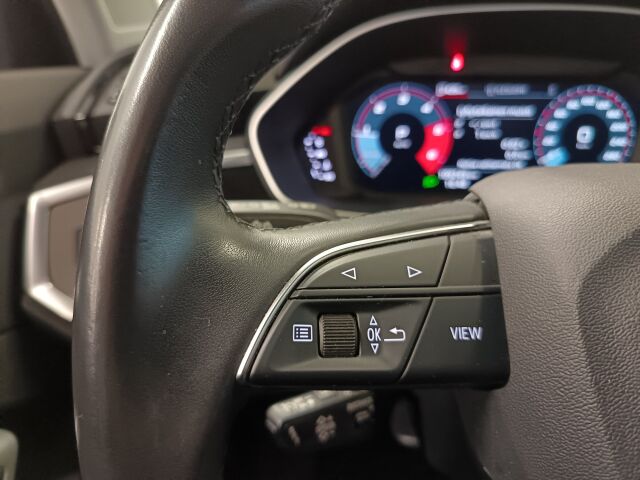 AUDI Q3 2022 Progress 35 TDI 110kW quattro S tronic