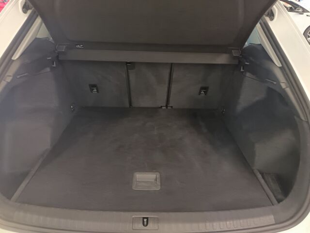 Audi Q3 2022 Progress 35 TDI 110kW quattro S tronic**TODELLA NÄPPÄRÄ NELIVETO**