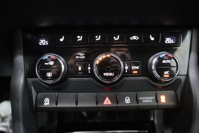 Skoda Karoq 2023 2.0 TDI 150 4x4 Ambition DSG Autom.