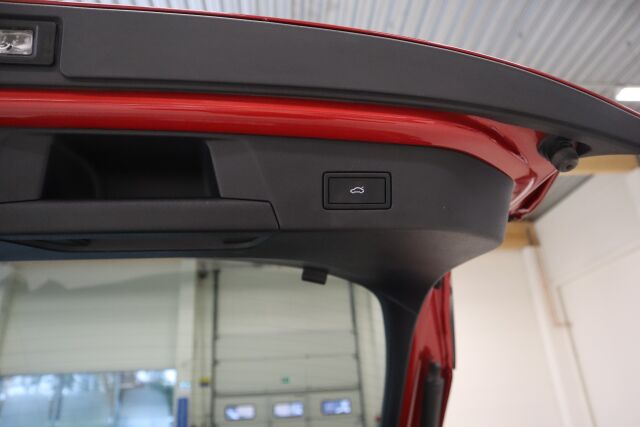 VOLKSWAGEN ID.5 2023 GTX 4MOTION 250 kW, akku 77 kWh