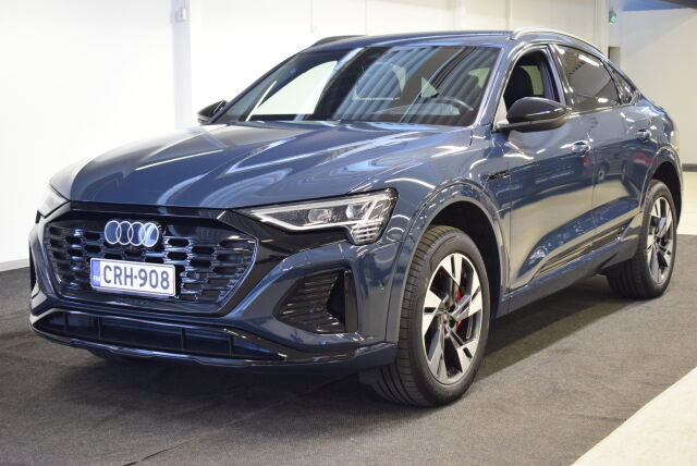 Audi Q8 e-tron 2023 Sportback 50 S line Launch Edition. Erinomaisella varustuksella.
