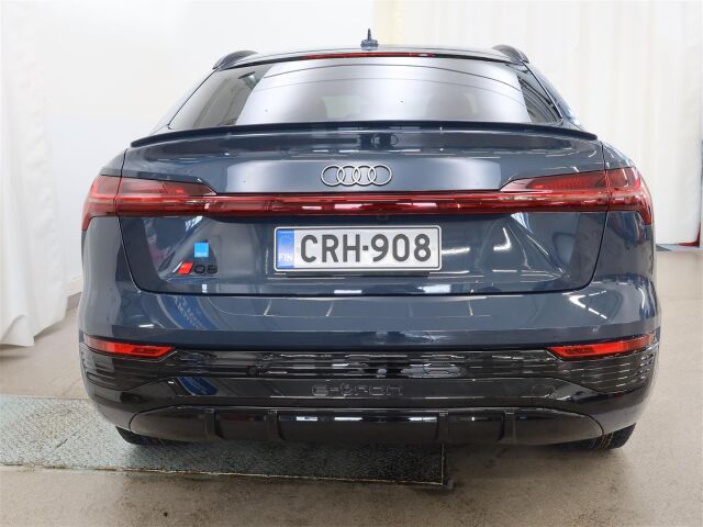 Audi Q8 e-tron 2023 Sportback 50 S line Launch Edition.