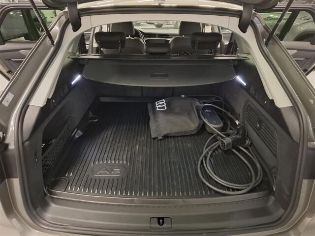 AUDI A6 2023 Avant Progress Plus 50 TFSI e quattro S tronic