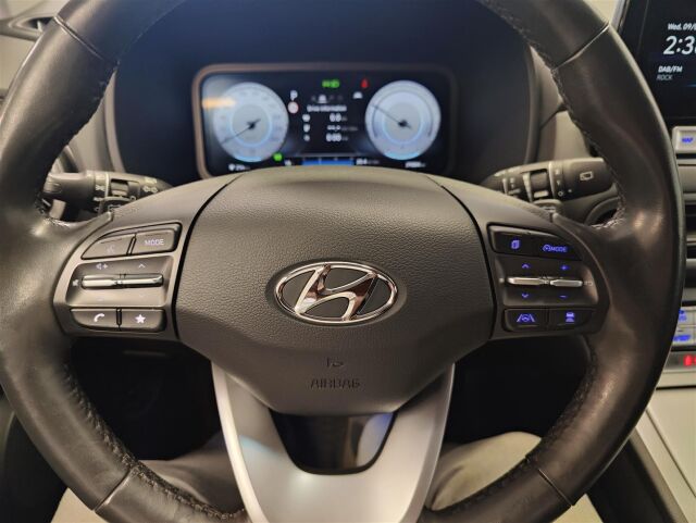 HYUNDAI KONA 2023 electric 64 kWh 204 hv Style