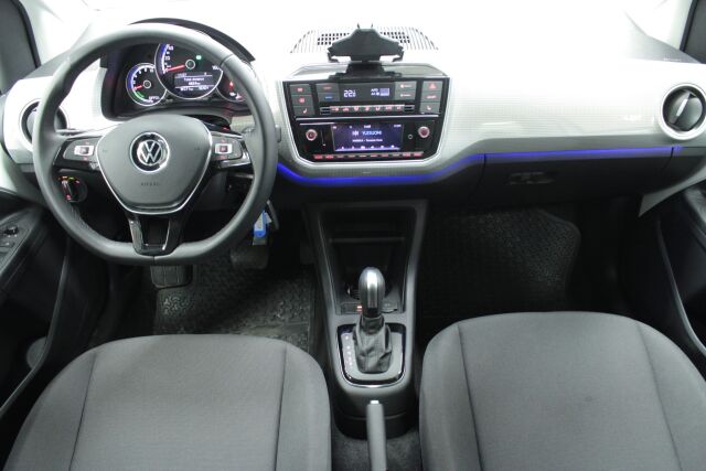 Volkswagen up! 2023 e-up! Style 61 kW automaatti