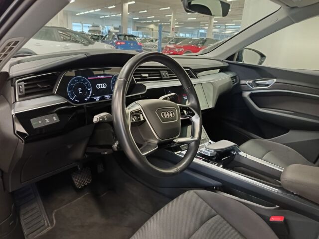 AUDI Q8 e-tron 2023 Sportback 55 quattro Progress