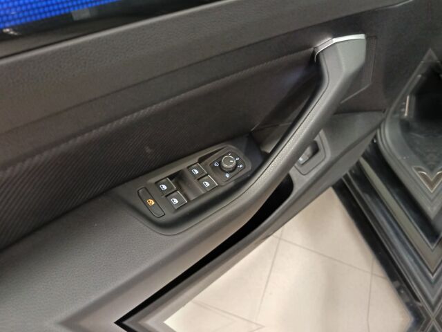 VOLKSWAGEN Arteon 2023 Shooting Brake R Business 2,0 TSI 235 kW 4MOTION DSG-automaatti