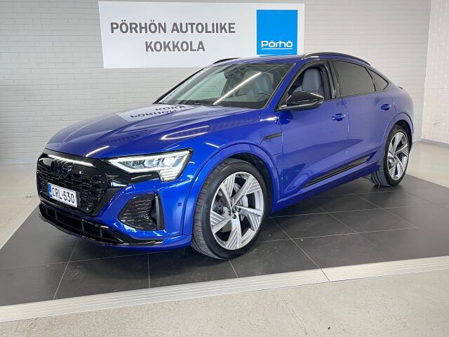 AUDI Q8 e-tron 2024 Sportback 50 quattro Progress S line, 1-omisteinen vähän ajettu löytö!