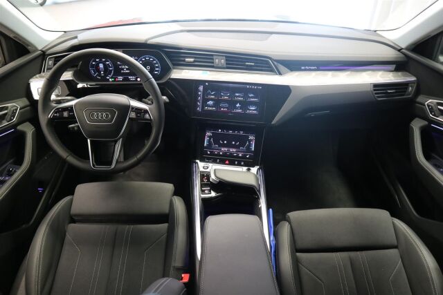 Audi Q8 e-tron 2023 Sportback 50 quattro Progress Plus **SOH 94%**