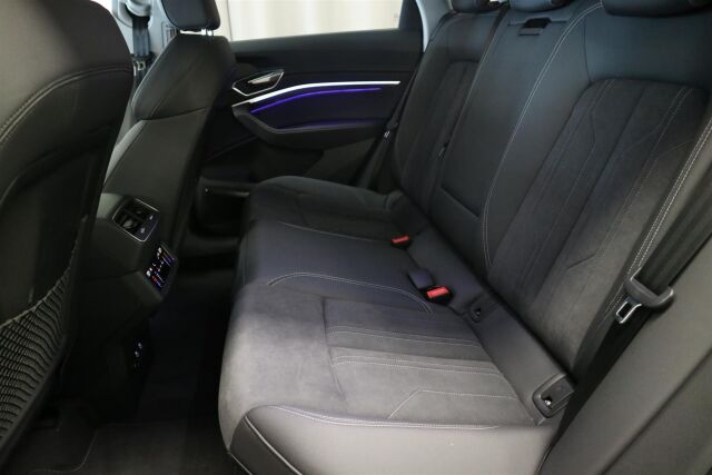 Audi Q8 e-tron 2023 Sportback 50 quattro Progress Plus **SOH 94%**