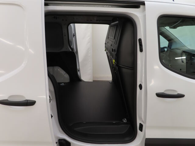 Citroen e-Berlingo Van 2023 50 kWh 136 M SIS. ALV