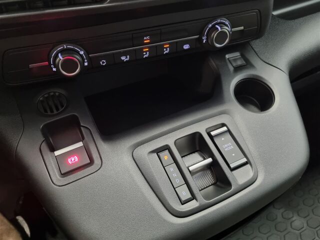 CITROEN e-Berlingo Van 2023 50 kWh 136 M / ALV / Tutka / Ajettu vain 150km!