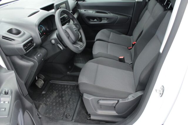 CITROEN e-Berlingo Van 2023 50 kWh 136 M