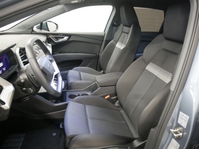 AUDI Q4 e-tron 2024 SUV 45 e-tron Land of quattro