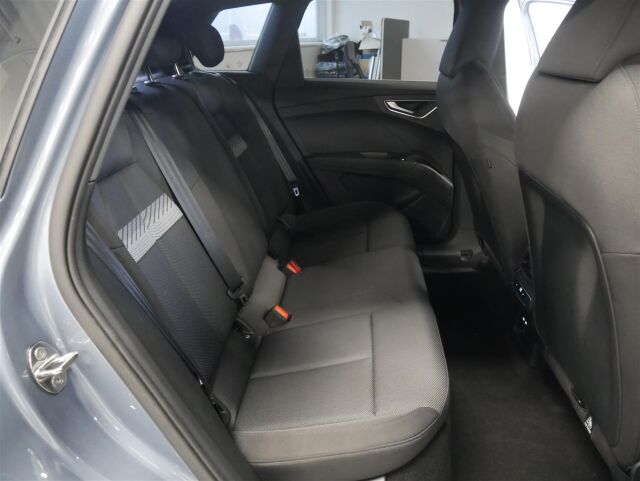 AUDI Q4 e-tron 2024 SUV 45 e-tron Land of quattro