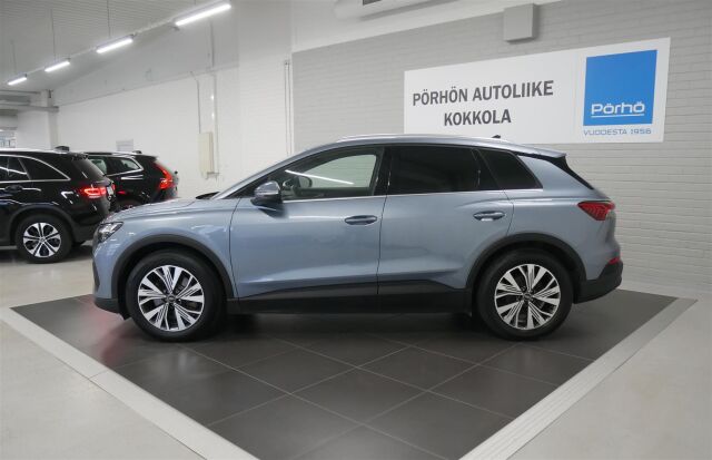 AUDI Q4 e-tron 2024 SUV 45 e-tron Land of quattro