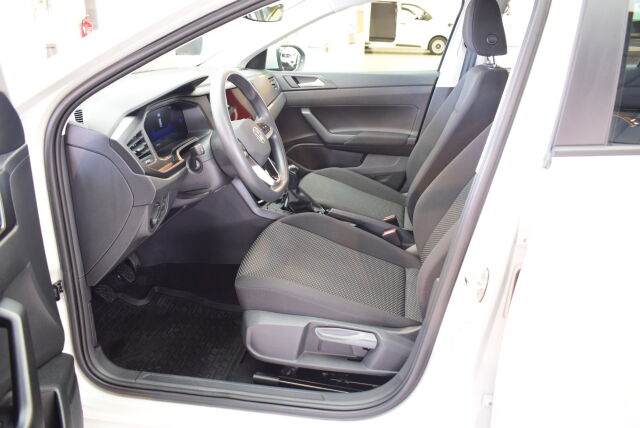 VOLKSWAGEN Taigo 2024 Comfort Business 1,0 TSI 70 kW