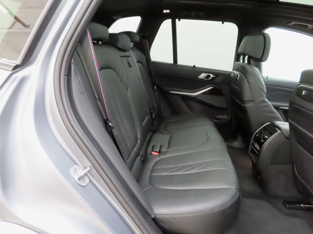 BMW X5 2024 G05 xDrive50e A Charged Edition M Sport