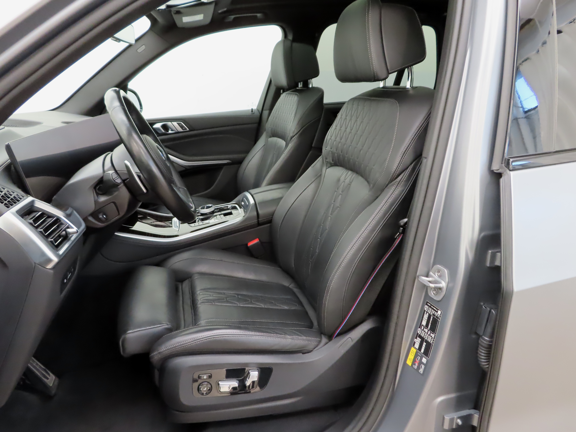 BMW X5 2024, kuva 7/12
