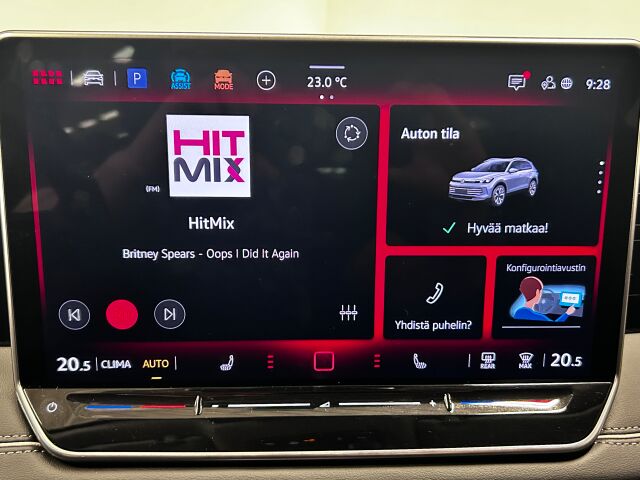 VOLKSWAGEN Tiguan 2024 UPEA Elegance Busines 1,5 eTSI 110 kW DSG-aut Webasto, 2*renkaat, koukku vararengas  050 3622763