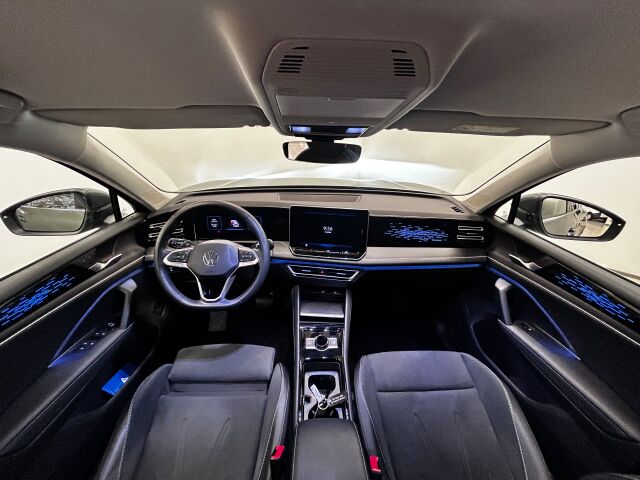 VOLKSWAGEN Tiguan 2024 UPEA Elegance Busines 1,5 eTSI 110 kW DSG-aut Webasto, 2*renkaat, koukku vararengas  050 3622763