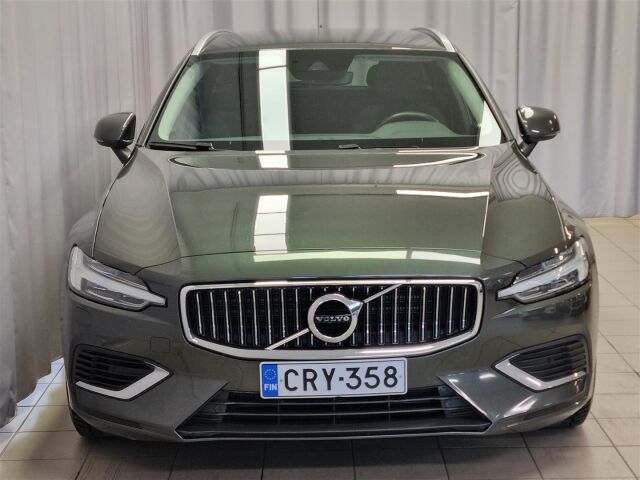 VOLVO V60 2021 T6 TwE AWD Inscription Expression aut / Navi / Koukku / Keyless / ACC