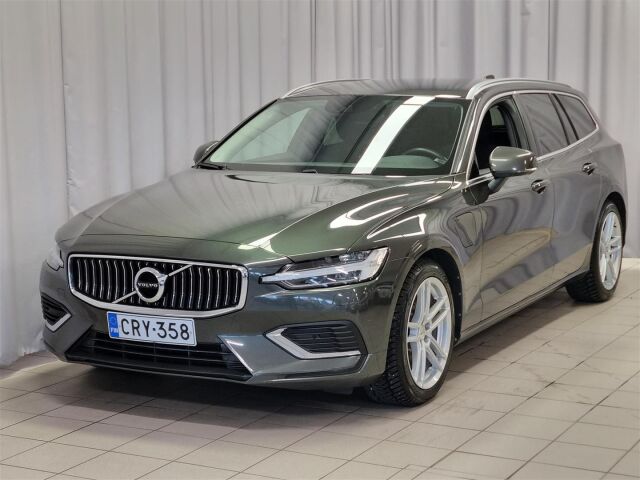 VOLVO V60 2021 T6 TwE AWD Inscription Expression aut / Navi / Koukku / Keyless / ACC