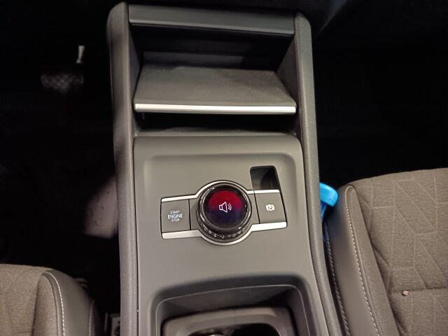 VOLKSWAGEN Tiguan 2024 Comfort Business eHybrid 150 kW DSG-automaatti