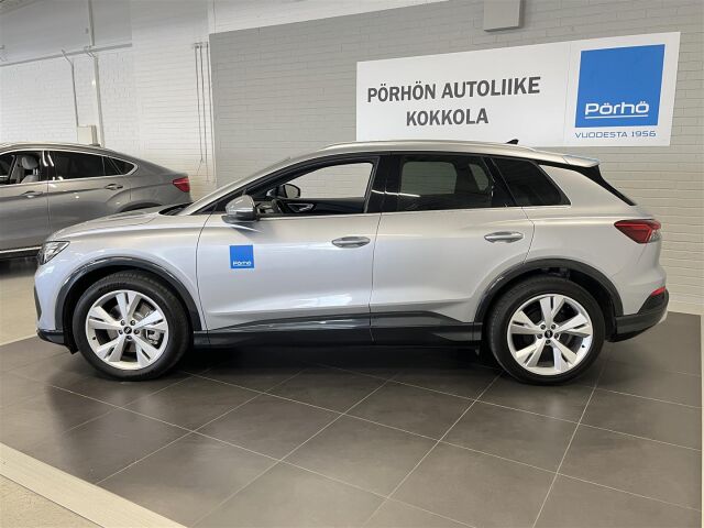 Audi Q4 e-tron 2025 SUV 45 e-tron Land of quattro Plus, esittelyauto, hinta sis. 2x renkaat vanteineen!