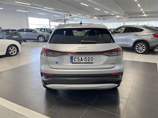 Audi Q4 e-tron 2025 SUV 45 e-tron Land of quattro Plus, esittelyauto, hinta sis. 2x renkaat vanteineen!