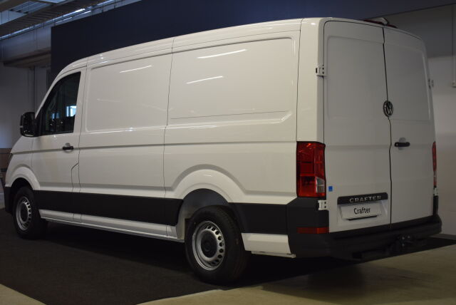 Volkswagen Crafter 2025 35 umpipakettiauto 2,0 TDI 103 kW 8at, 3640