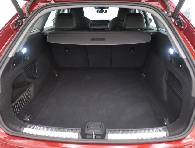 Audi A5 2025 Avant TFSI quattro 150 kW Land of quattro, Tähän rahoitustarjous 2,9% korolla + kulut!