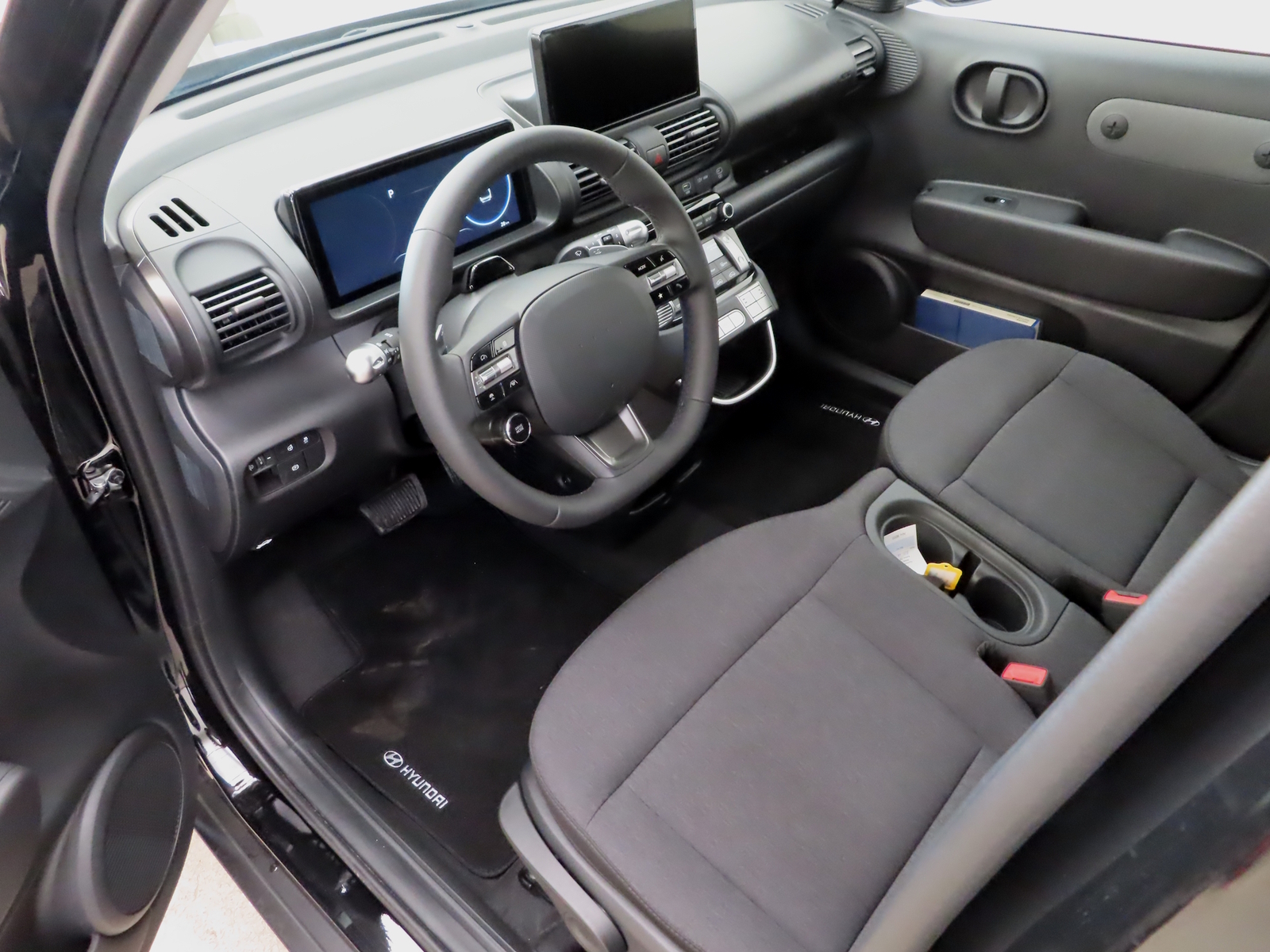 Hyundai Inster 49 kWh 115 hv InTo 2026, kuva 6/10