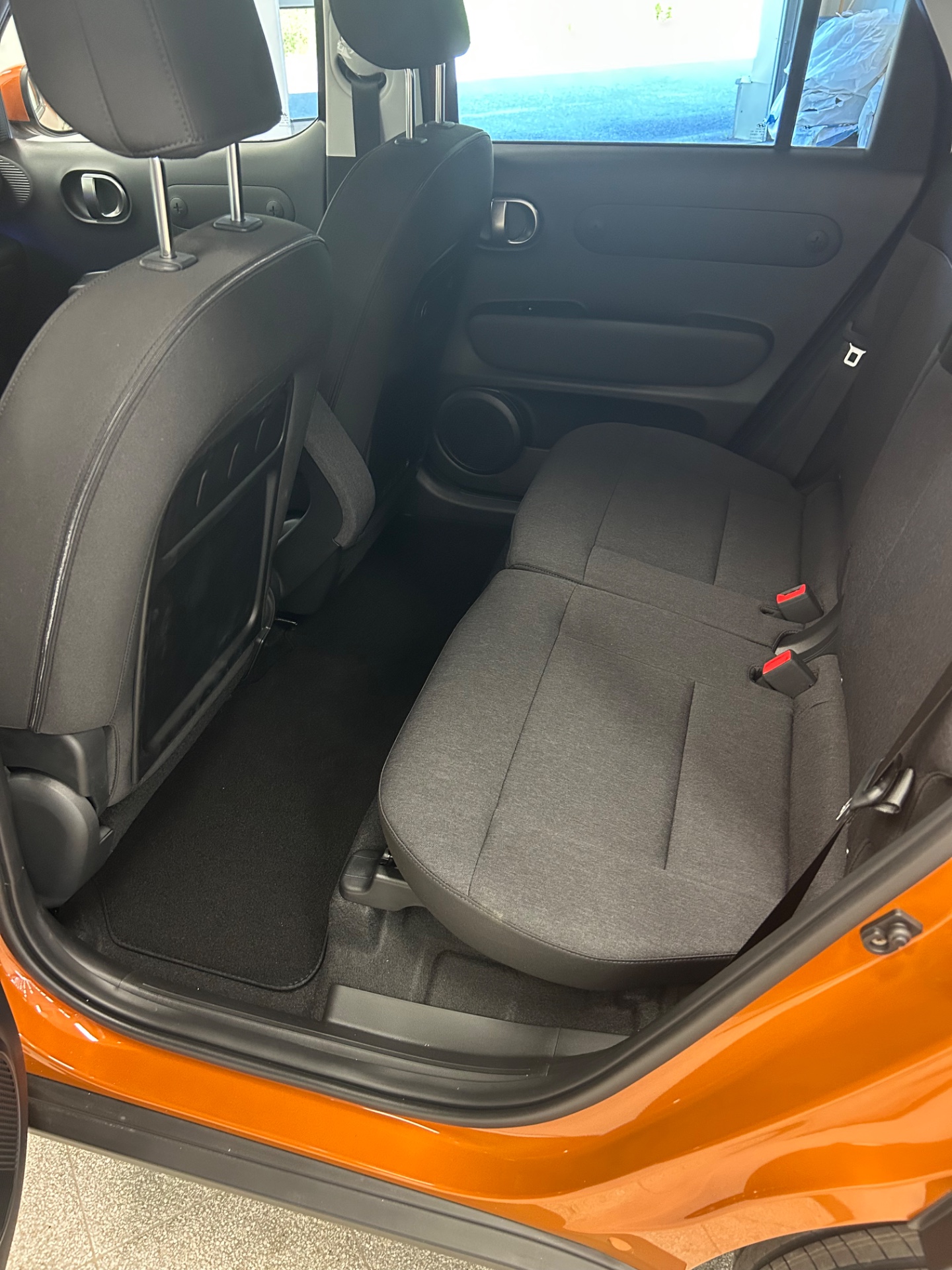 Hyundai Inster 49 kWh 115 hv In 2025, kuva 6/14