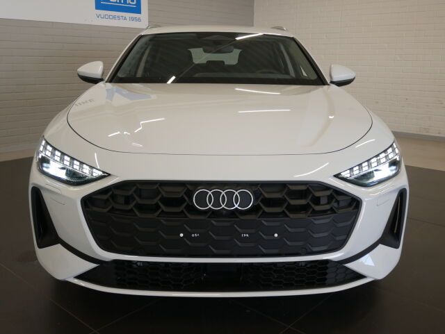 Audi A5 2025 Avant e-hybrid quattro 220 kW