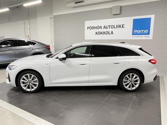 Audi A5 2026 Avant e-hybrid quattro 220 kW