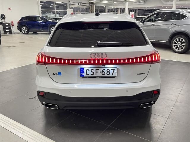 Audi A5 2026 Avant e-hybrid quattro 220 kW