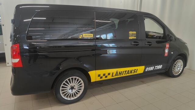 Mercedes-Benz Vito 2023 114CDI 4x4 tourer keskipitkä A2 A 1+8 paikkainen