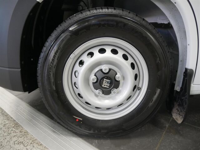 Fiat Ducato 2026 Multijet3 140 L3H2 AT / ALV / Kauko-Webasto / Koukku / Vanerointi / 2 x renkaat