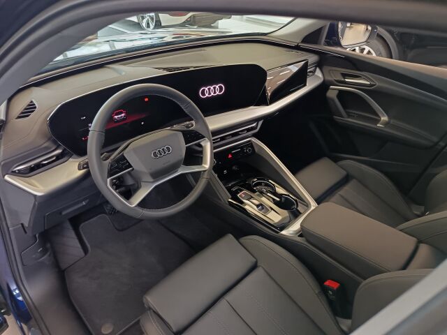 Audi Q5 2026 Sportback e-hybrid quattro 220 kW, Nyt Jatkoturva 3 vuotta / 150.000 km veloituksetta