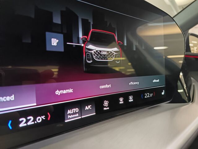Audi Q5 2026 Sportback e-hybrid quattro 220 kW, Nyt Jatkoturva 3 vuotta / 150.000 km veloituksetta