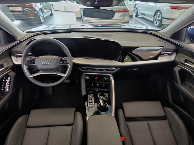 Audi Q5 2026 Sportback e-hybrid quattro 220 kW, Nyt Jatkoturva 3 vuotta / 150.000 km veloituksetta