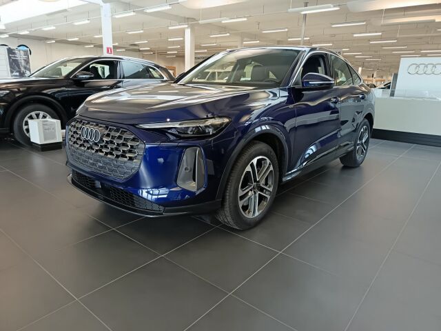 Audi Q5 2026 Sportback e-hybrid quattro 220 kW, Nyt Jatkoturva 3 vuotta / 150.000 km veloituksetta