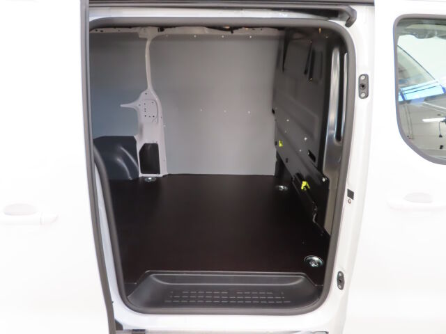 Opel Vivaro 2025 150 diesel automaatti L Innovation *Kampanjamalli heti toimitukseen