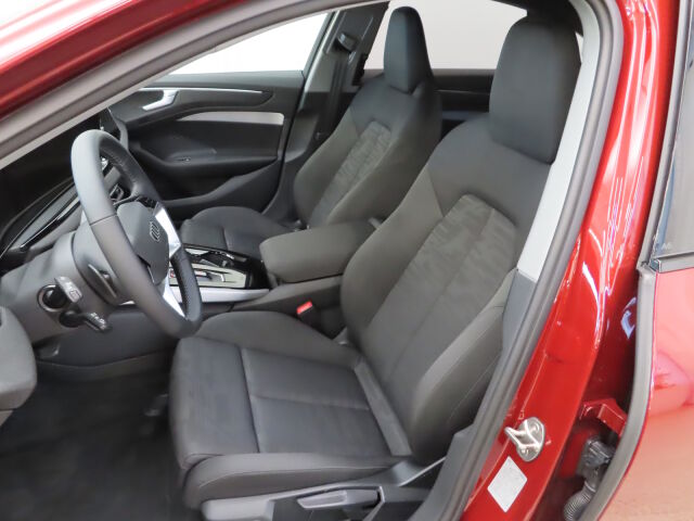 Audi A6 2026 Sedan e-hybrid quattro: Erittäin tyylikäs kokonaisuus! Takuu viisi vuotta/100 000km.