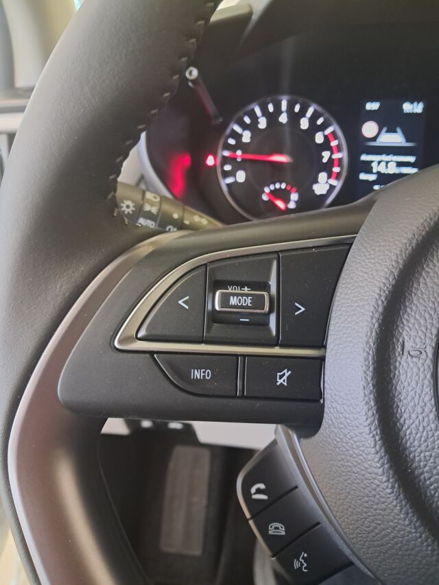 Suzuki Swift 2026 1,2 12V HYBRID 4WD GL+ 5MT