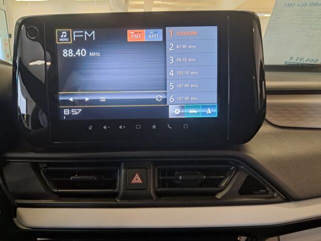 Suzuki Swift 2026 1,2 12V HYBRID 4WD GL+ 5MT